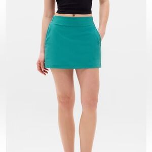 Athleta Brooklyn Mid Rise Skort, teal, Size 2